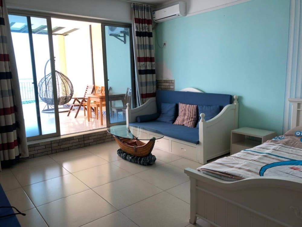 Sanya Ninety Steps Seaview Apartment