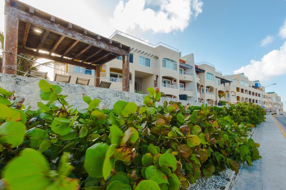 Isla 33 - Studio 2413