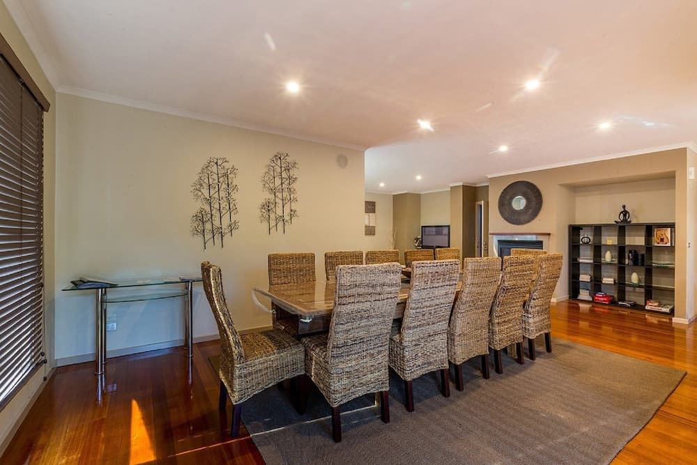 Broadwater By The Beach - With Heated Outdoor Spa