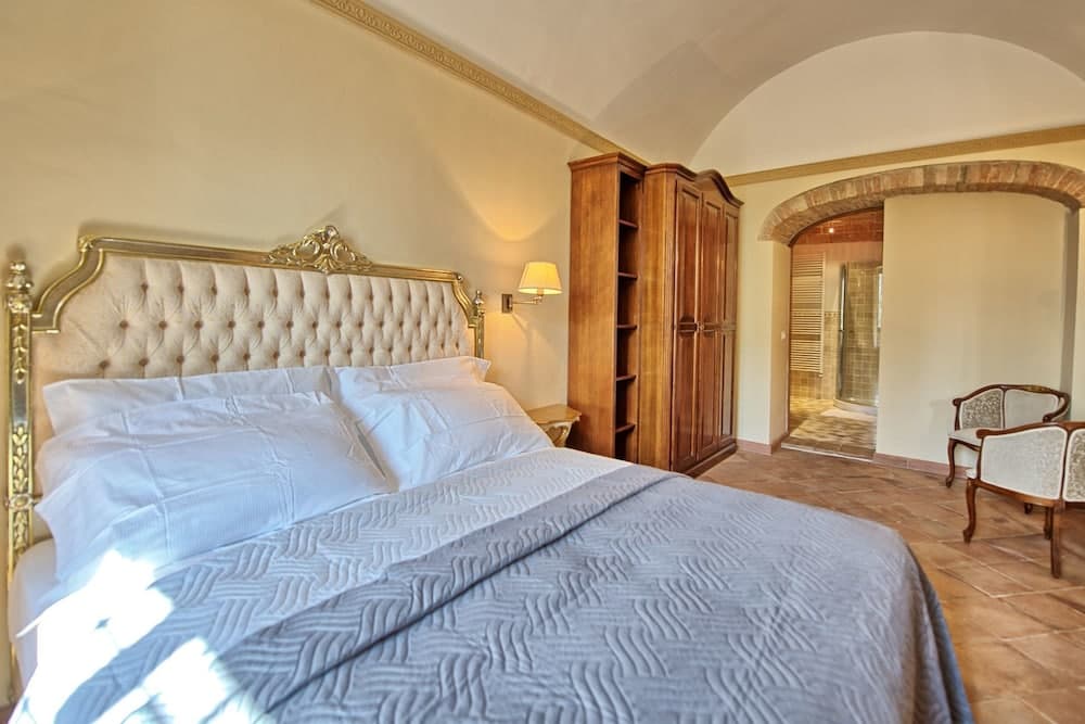 Villa Sant'Anastasio Luxury Agriturismo