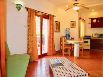 Condo Mariachi by Playa Paradise