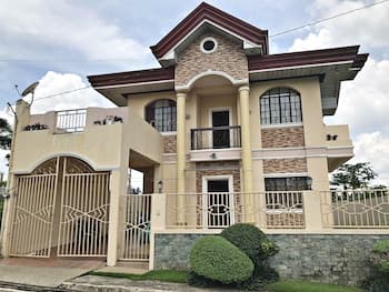 Torente Vacation House