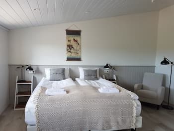 Grásteinn Guesthouse