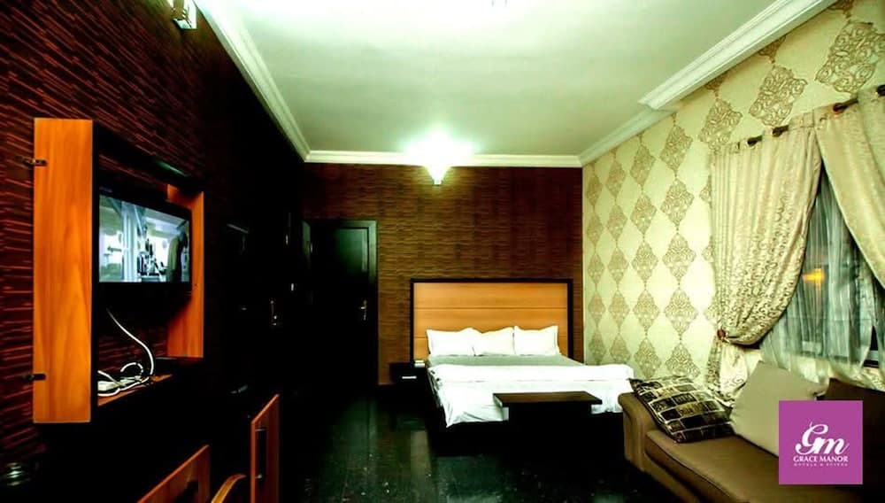 Grace Manor Hotels and Suites