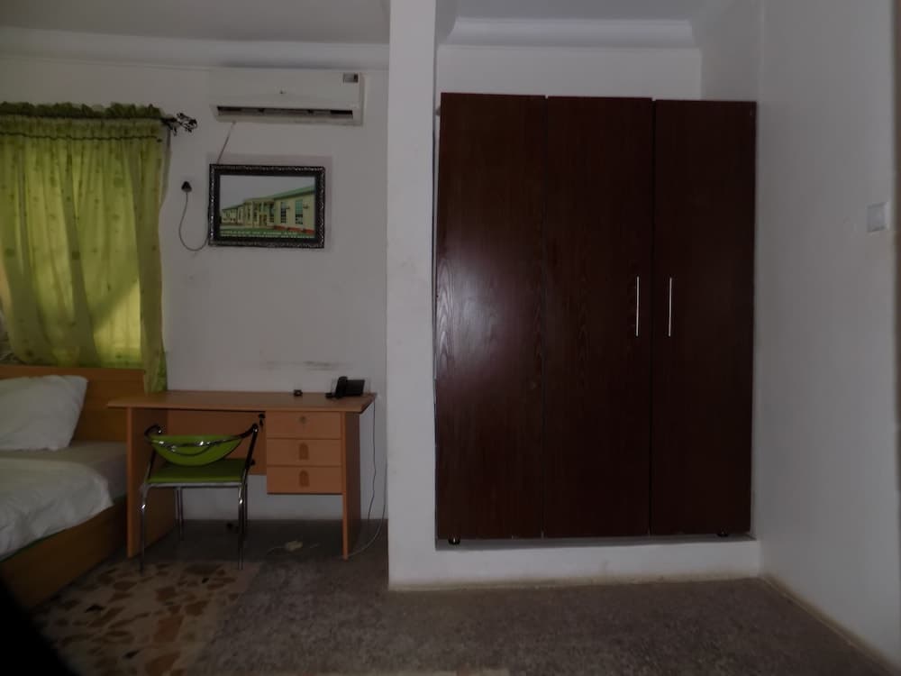 Royal Green Guest House