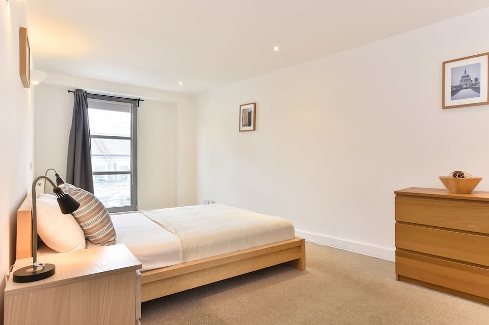 Liverpool Street City Apartments