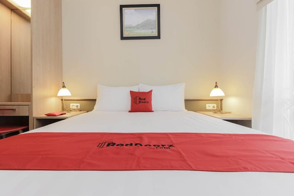 RedDoorz Syariah Plus @ Jatibening