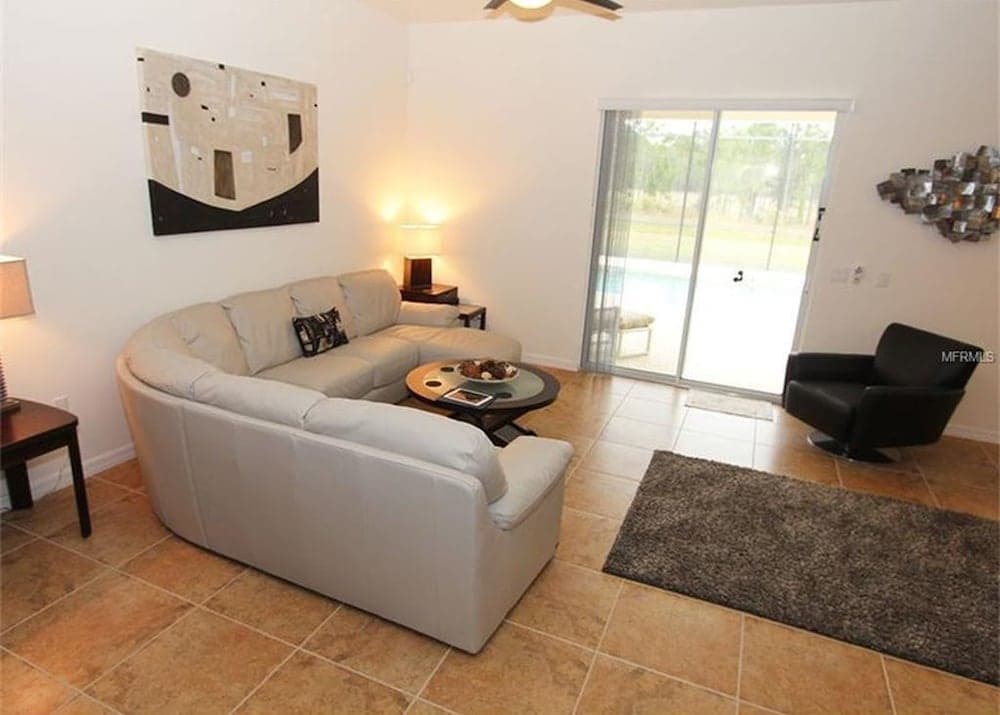 Ly231617 - Watersong - 6 Bed 4 Baths Villa