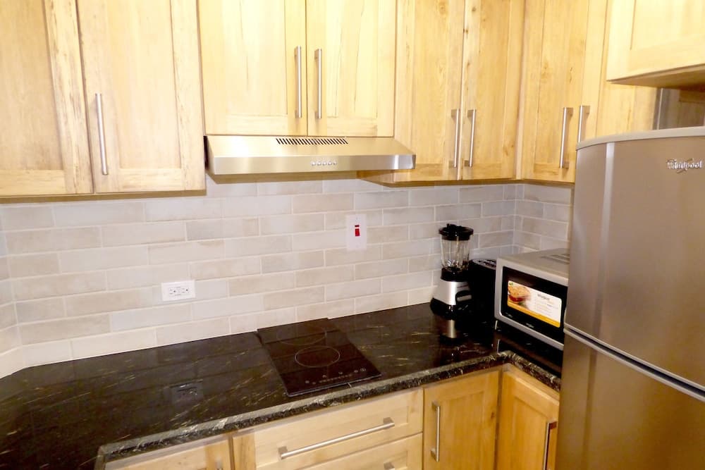 Beach One Bedroom Suite C15