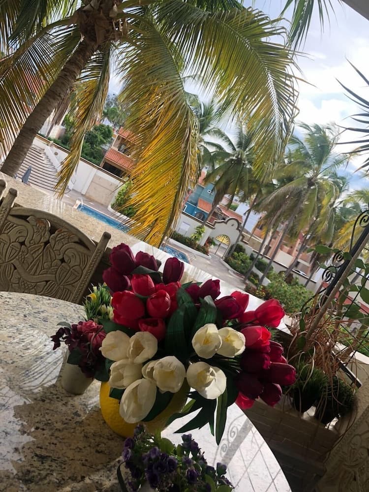 Condominio Hacienda del Sol