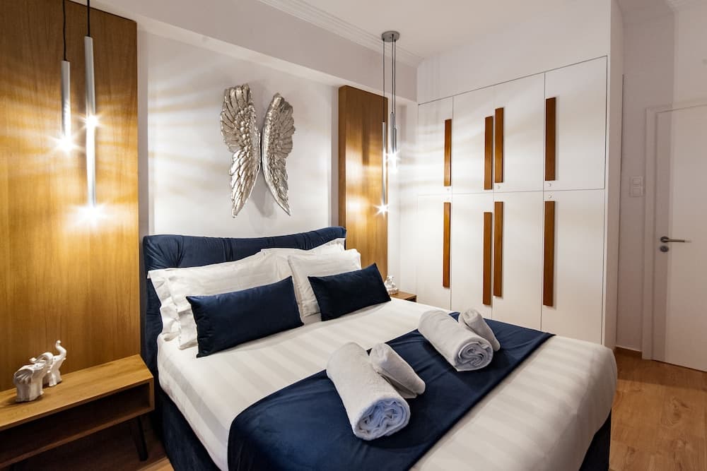 Acropolis View Deluxe Penthouse & Luxury Apartments