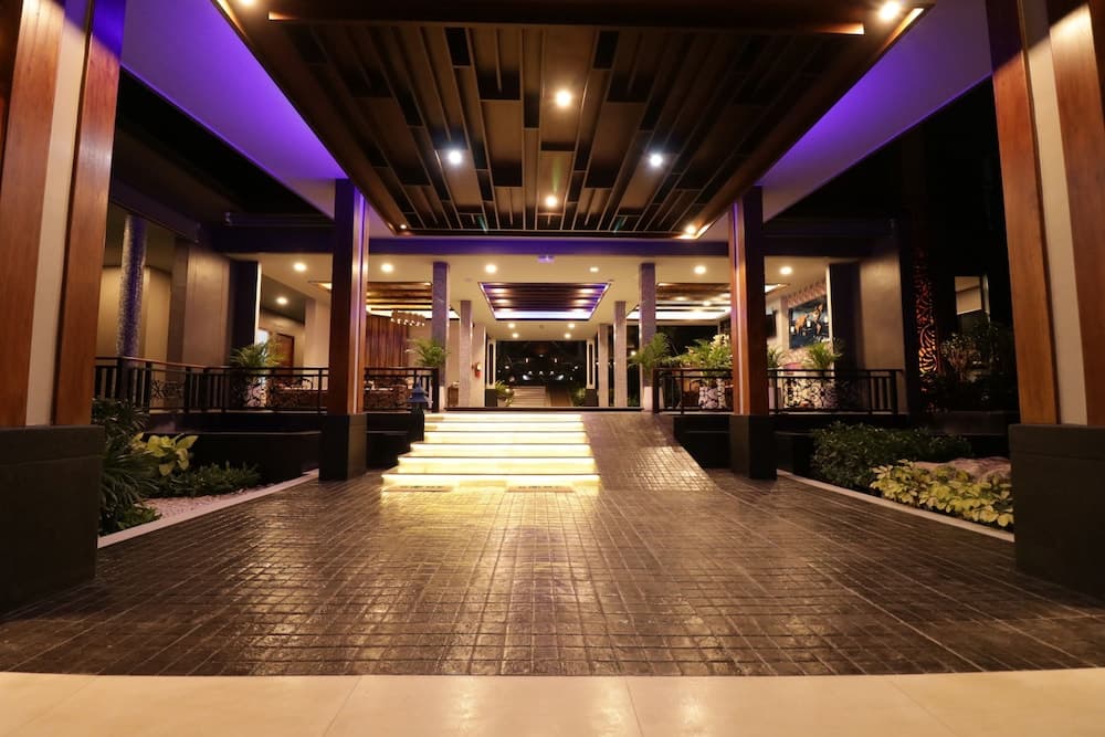 The Scene Cliff View Villas