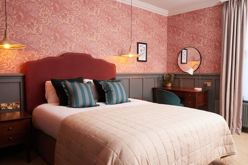 The Dog & Partridge by Greene King Inns