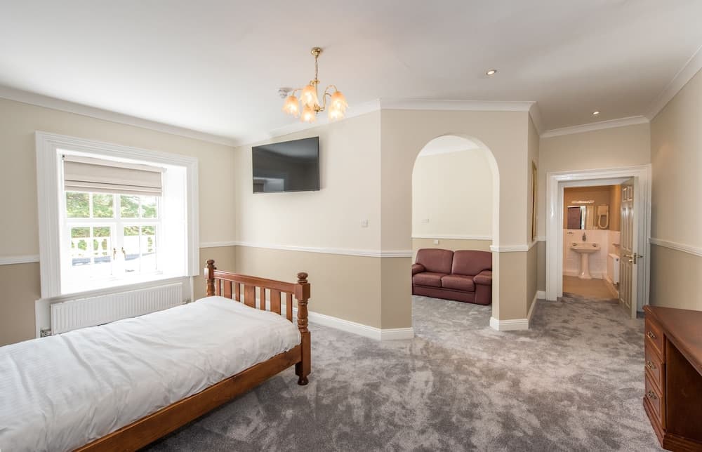 Greenway Manor Hotel