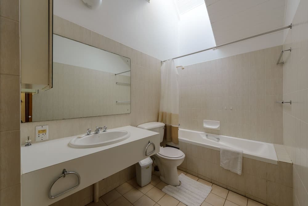 San Lameer Villa Rentals 2602