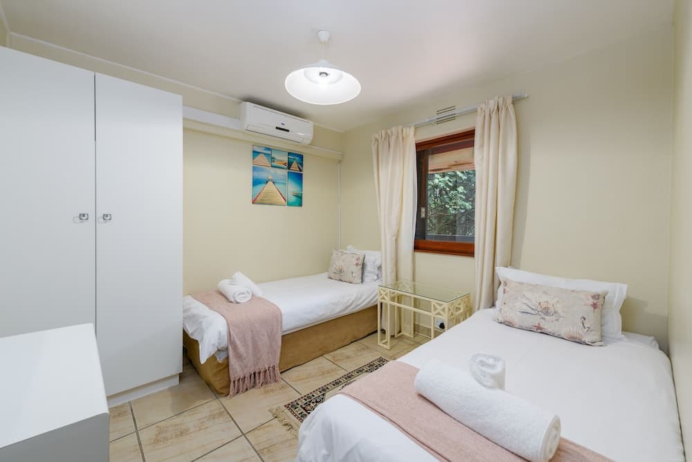 San Lameer Villa Rentals 3005