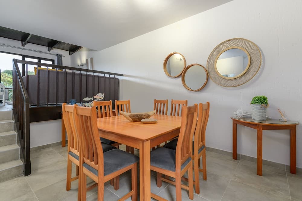 San Lameer Villa Rentals 3107