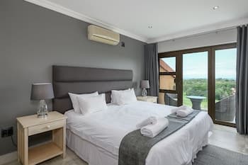 San Lameer Villa Rentals 14109