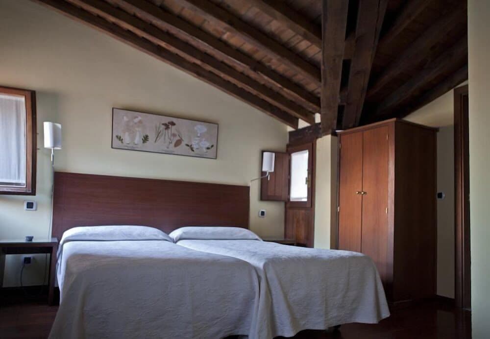 Hospedería Porta Coeli