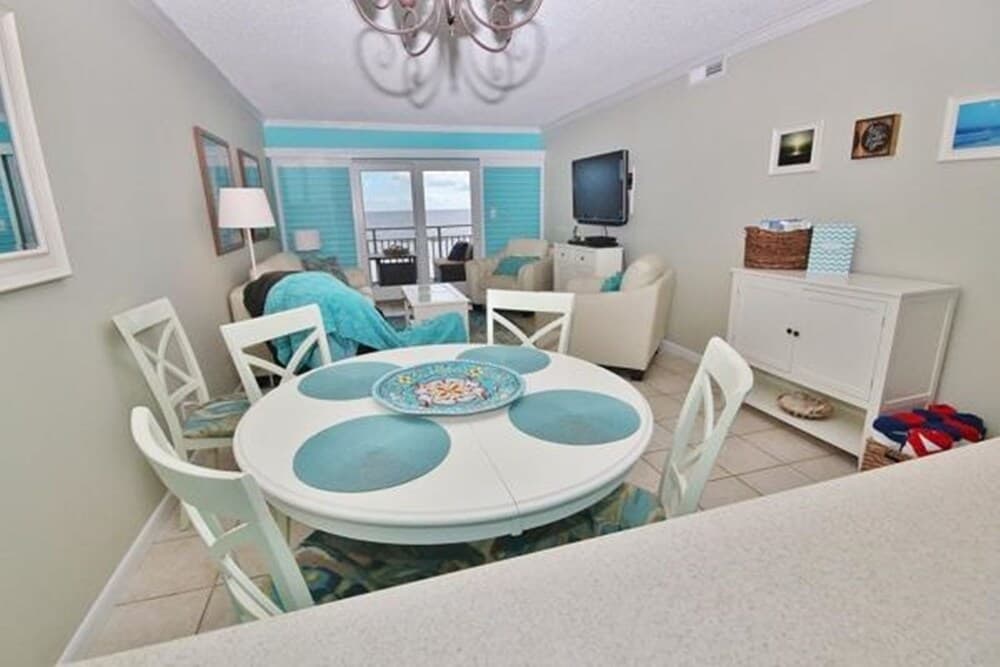 Sea Coast Gardens II 305 Apartment 2