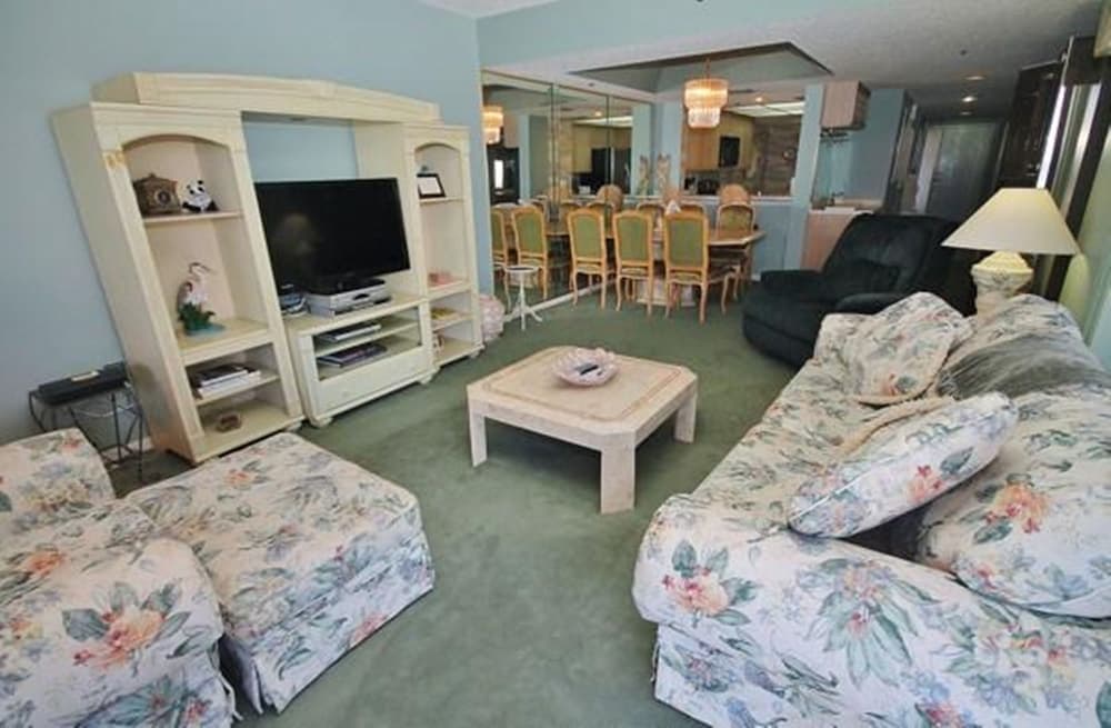 Ebb Tide 202 Apartment 2