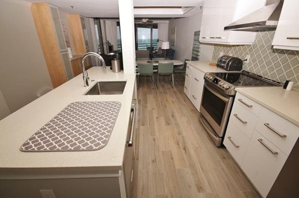 Ebb Tide 403 Apartment 3