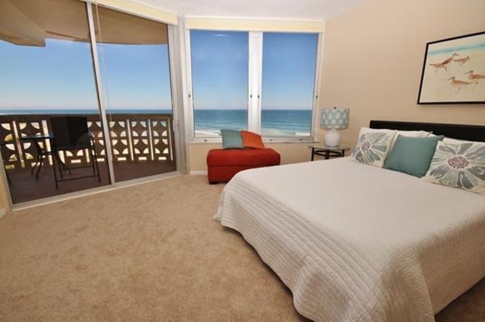 Golden Arms 610 Apartment 2