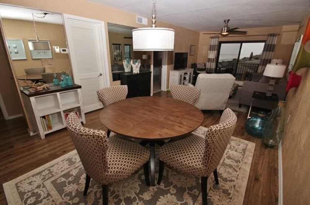 Hacienda del Sol II 506 Apartment 2