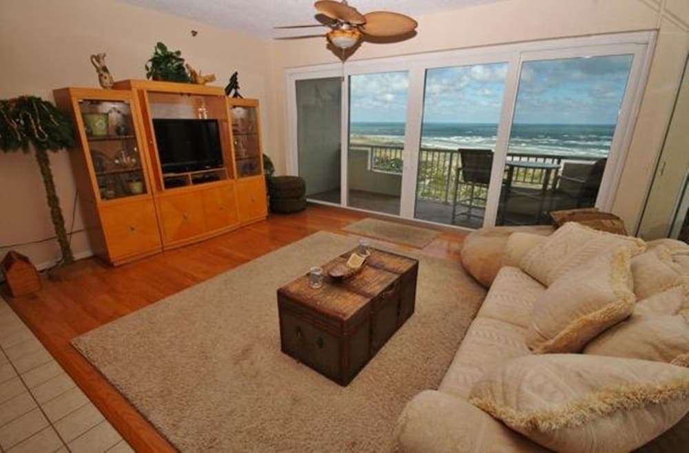 Inlet at Minorca 1402 Apartment 1