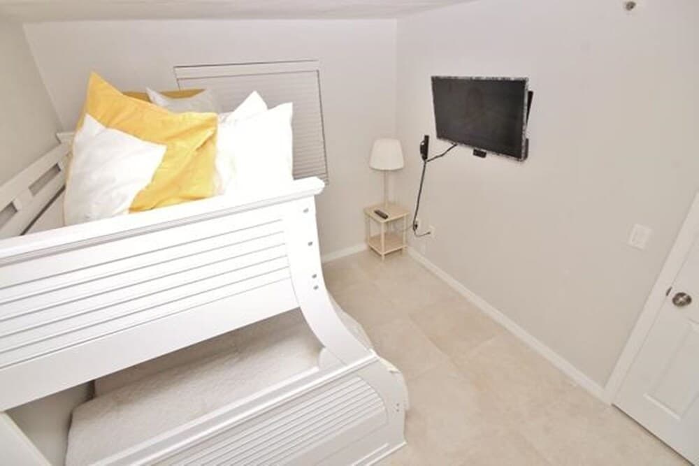 Oceania Beach Club 405 Apartment 2