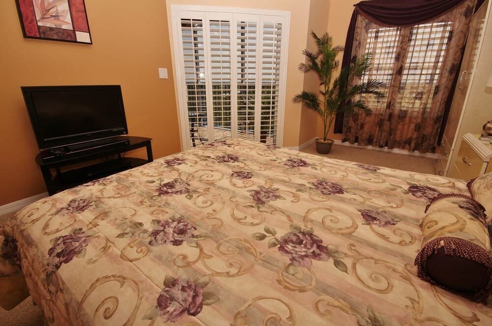 Oceanwalk 9-602 Apartment 3