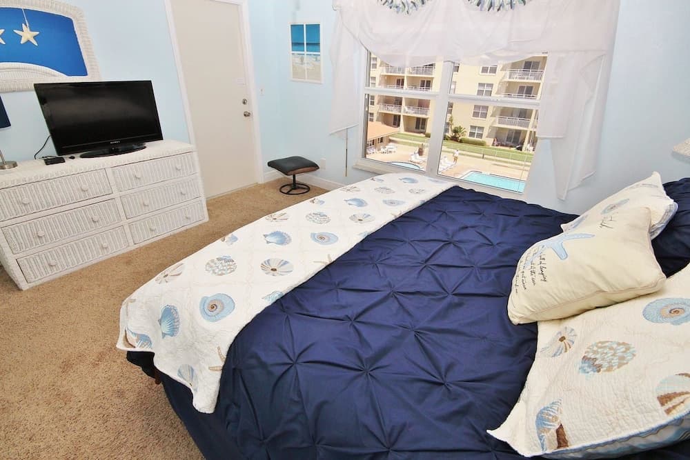 Sea Coast Gardens III 409 Apartment 2