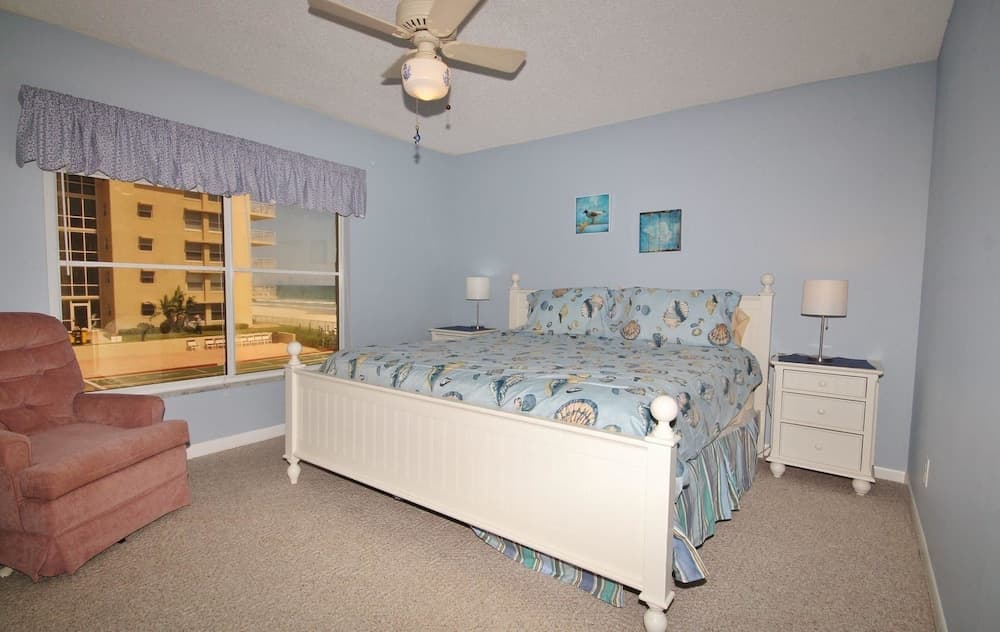 Sea Coast Gardens III 207 Apartment 2