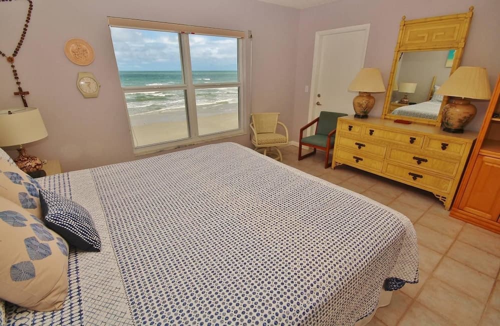 Sea Coast Gardens III 403 Apartment 2