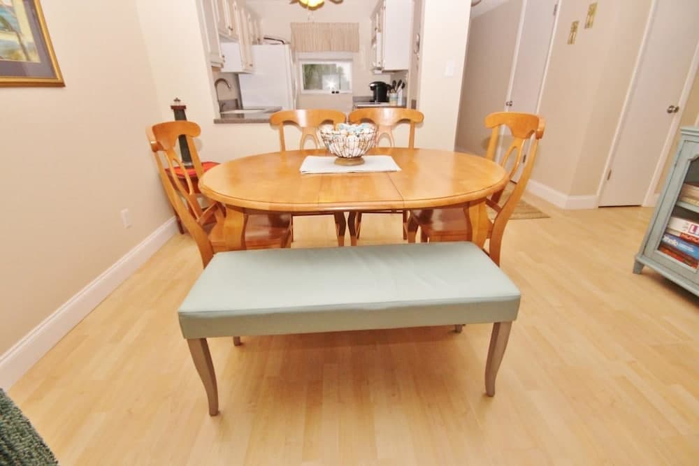 Sea Coast Gardens II 204 Apartment 2