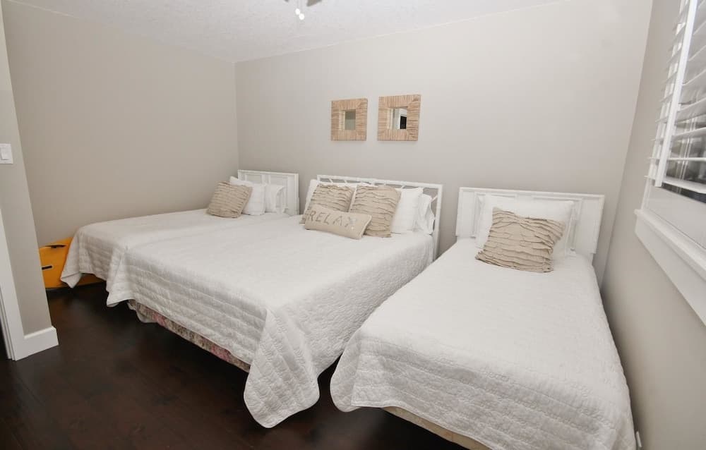 Sea Coast Gardens II 308 Apartment 2