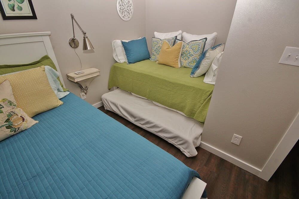 Sea Coast Gardens II 502 Apartment 2