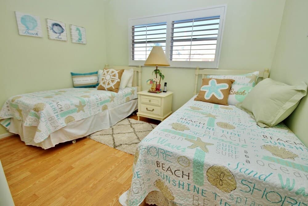 Sea Coast Gardens II 114 Apartment 2