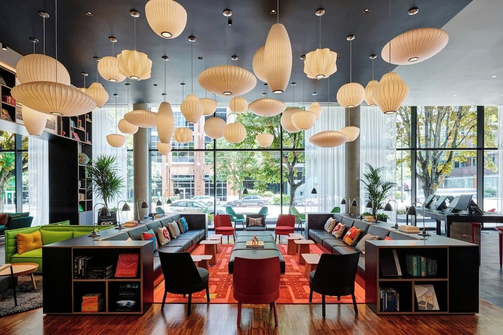 citizenM Seattle South Lake Union