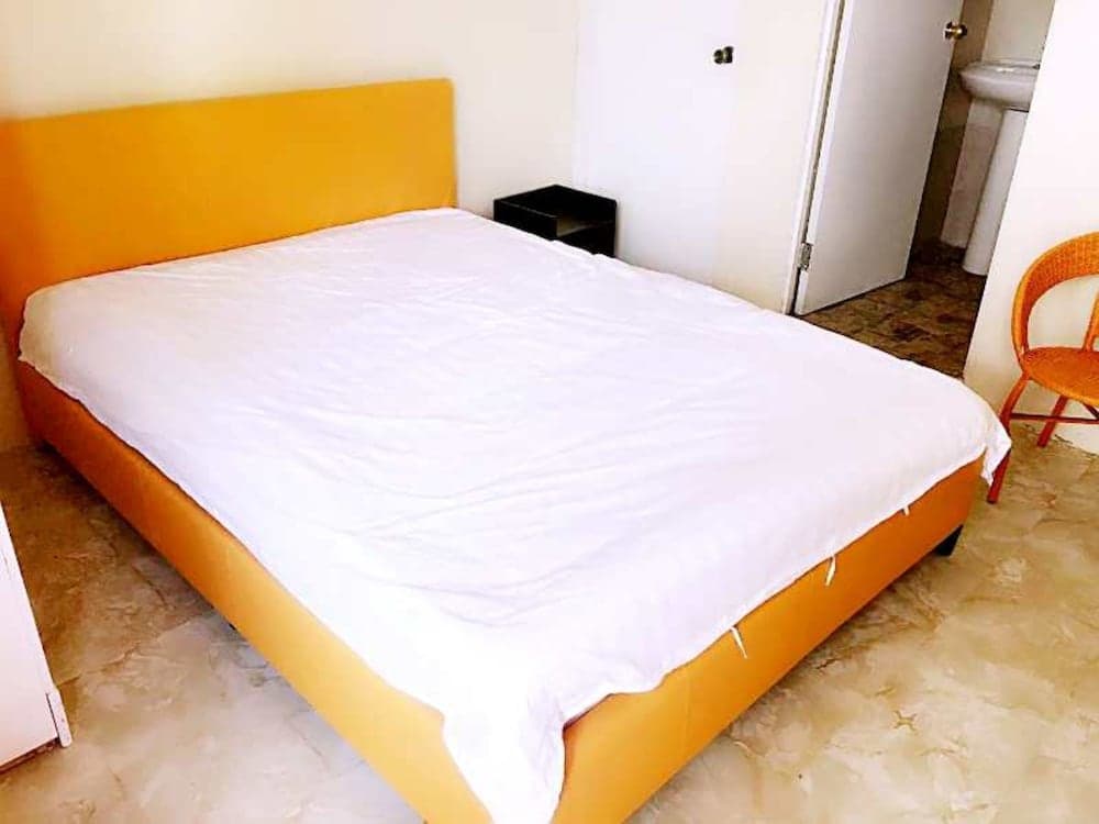 Romantic Holiday Garden