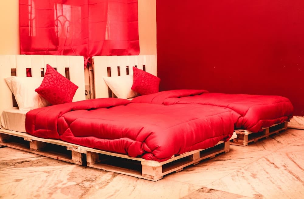 Capsule Den Farmstay