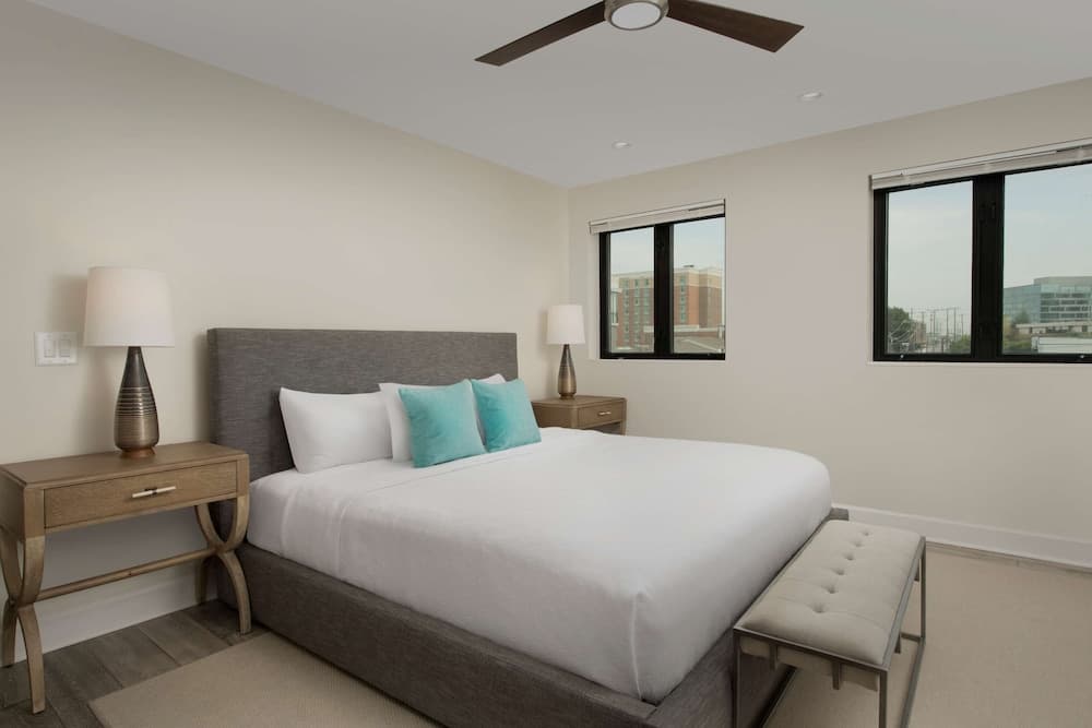 Home2 Suites by Hilton Nashville Downtown Convention Center