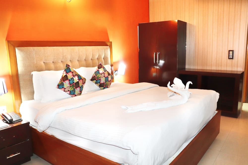 Hotel Padmini Palace