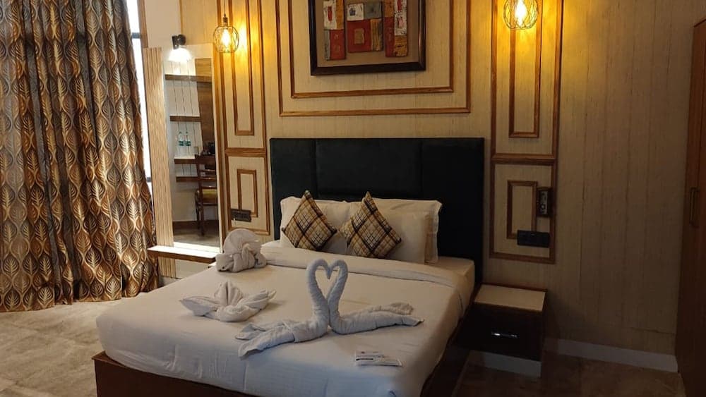 Hotel Padmini Palace