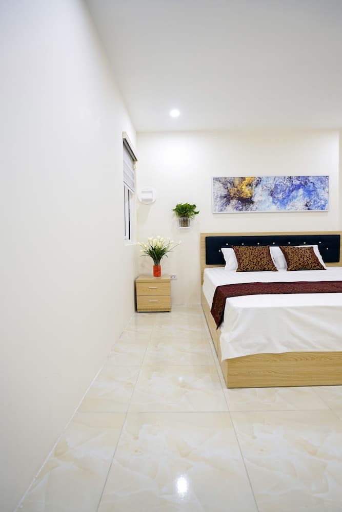 Seabreeze Ha Long Bay