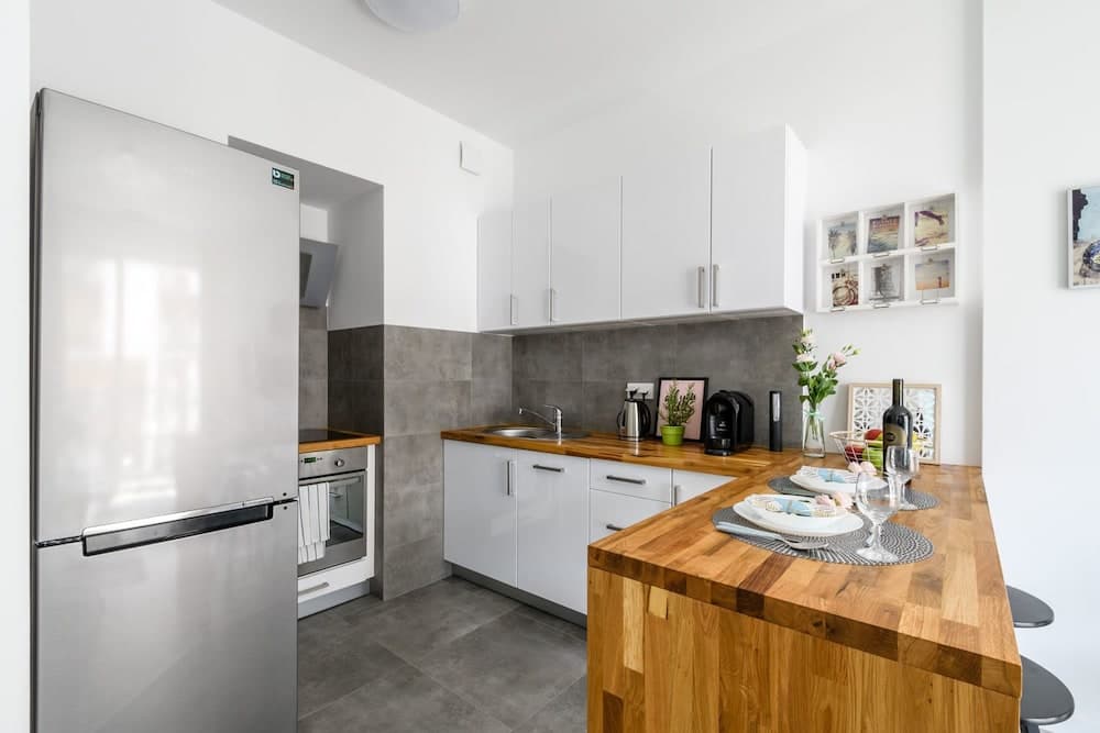 M&R Apartament Airport Konstruktorska 7