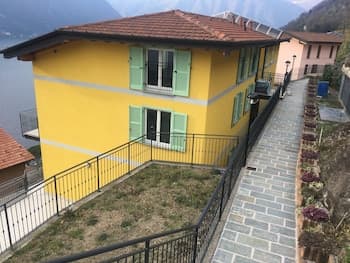 Luxury Apartment with Pool