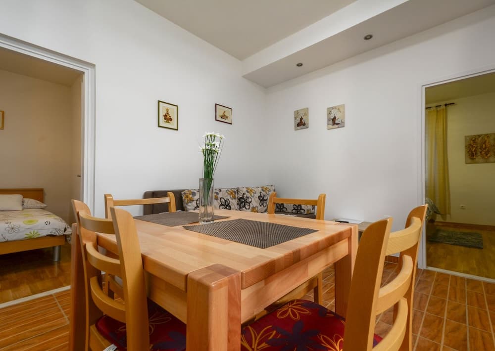 Apartments Vicenco  top location  Split