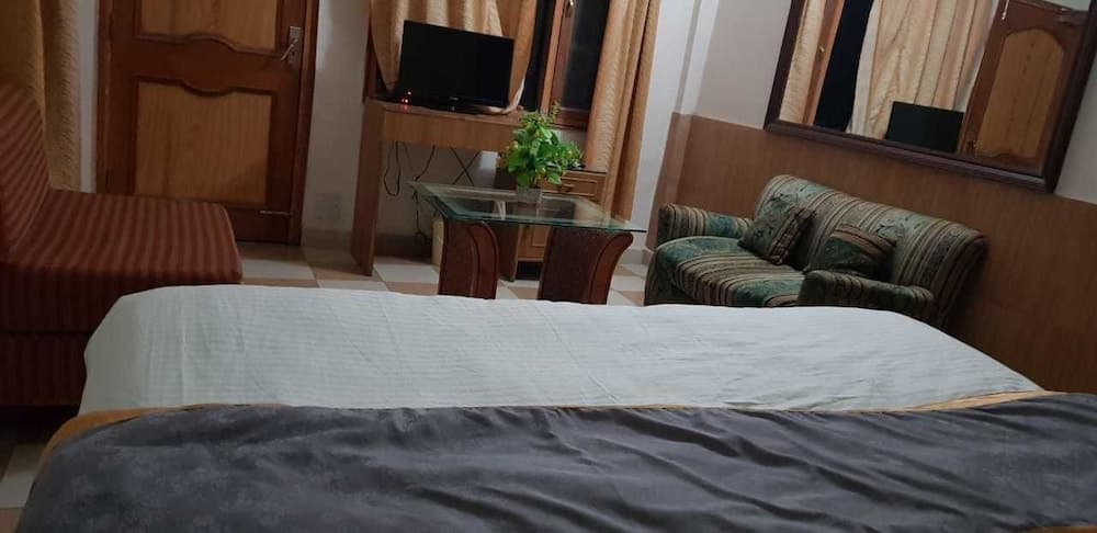 Centre Point Resorts And Club