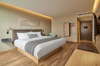 City Plus Interlomas